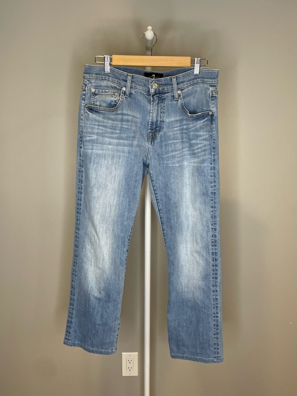 7 For All Mankind Light Blue Men’s Luxe Performance Straight Leg Jeans - Size 32